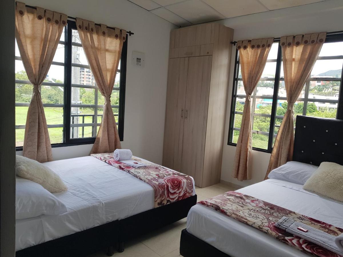 Apartamentos Williams Santa Rosa de Cabal Buitenkant foto