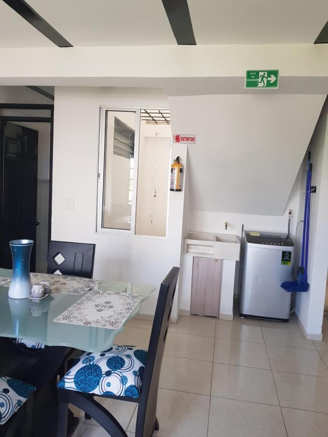 Apartamentos Williams Santa Rosa de Cabal Buitenkant foto