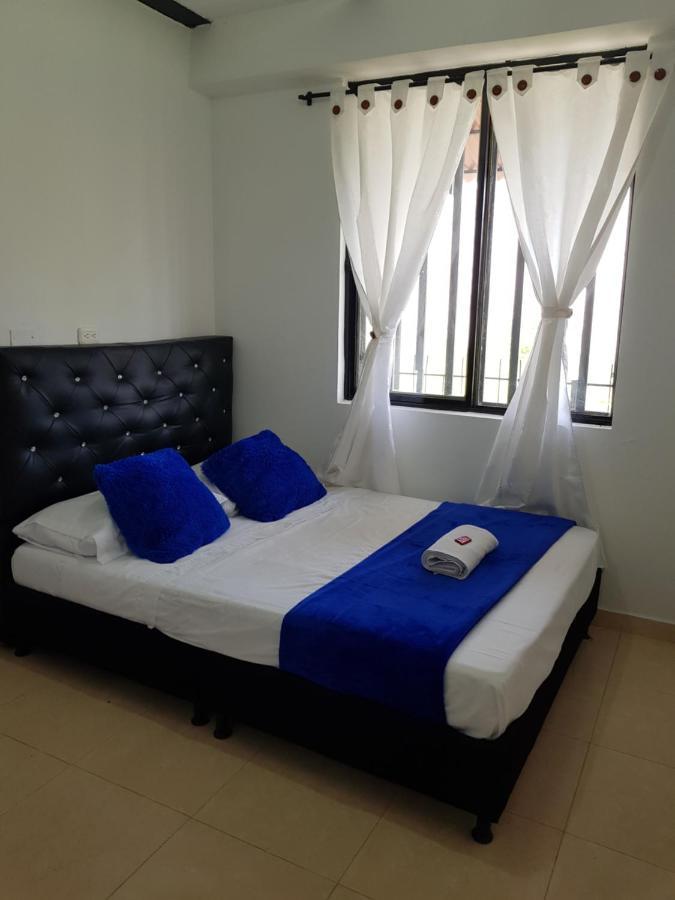 Apartamentos Williams Santa Rosa de Cabal Buitenkant foto
