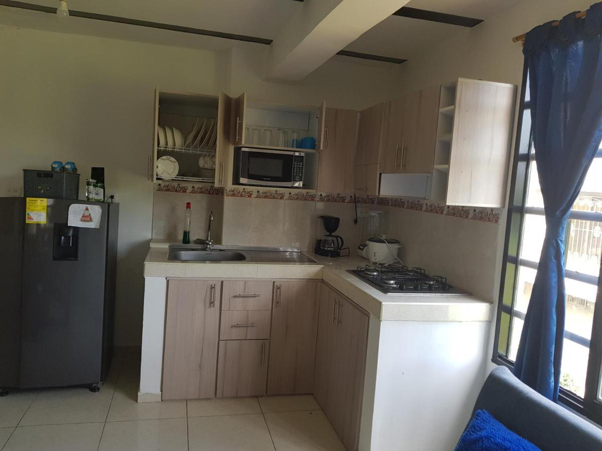 Apartamentos Williams Santa Rosa de Cabal Buitenkant foto